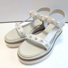 ミッシェルマカロン キルティングウエッジサンダル M - メルカリ