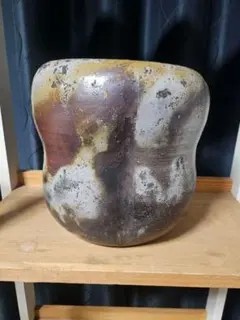 【美品】古美術 備前焼 焼き締め 手焙 火鉢 メダカ鉢 作家物 陶印有 壺 美品】古美術 備前焼 焼き締め 手焙 火鉢 メダカ鉢 作家物 陶印有 壺