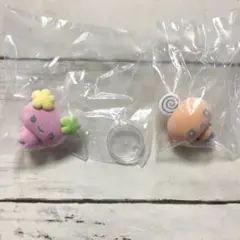 たまごっち カプセルフロッキーズ めめっち ふらわっち ガチャガチャ