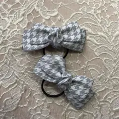 グレーとホワイトの千鳥格子ヘアゴム 2個セット