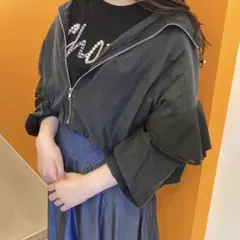 ガレナフリル付きメッシュパーカー