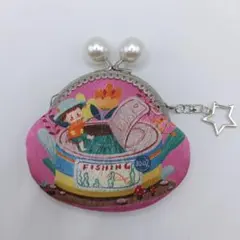 可愛いイラスト柄 がま口ポーチ 8.5cm口金／ハンドメイド／小銭入れ・小物入れ
