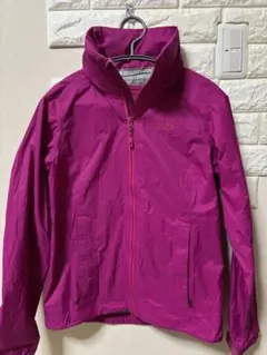 美品✨マウンテンハードウェア☆ 防水ジャケット☆レディース XSサイズ