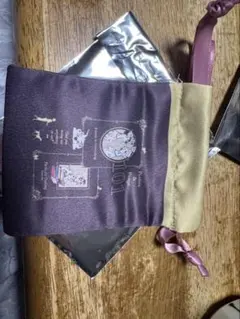 Item thumbnail for item f6b923e5-2fca-4d53-b6d6-819450f306a9