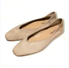 未使用　フェイクスエード　フラットパンプス　フラットシューズ　ベージュ　24cm