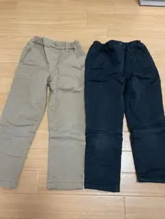 ユニクロ　キッズ　長ズボン　裏起毛　２本セット