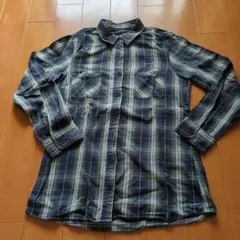 ネイビーとグリーンのチェック長袖シャツ M