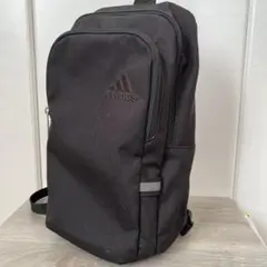 adidas ボディバッグ　ワンショルダーバッグ　ブラック