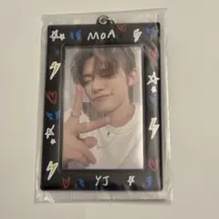 TXT [MOA CON JAPAN]PHOTO CARDHOLDERヨンジュン - メルカリ