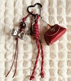 じゃらじゃらキーホルダー　パラコード/ワインレッド系/１点のみ再販なし