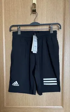 新品・未使用　adidas ブラック ショートパンツ　3本ライン　メンズS
