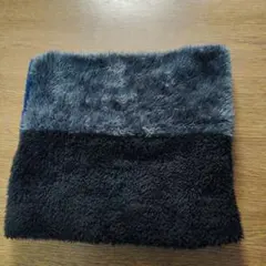 (大きな穴開き有り)フリース ネックウォーマー グレーと黒