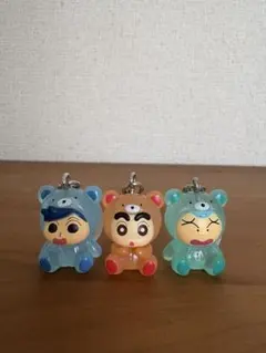 クレヨンしんちゃん めじるしアクセサリー みんなでくまパジャマ　3個セット