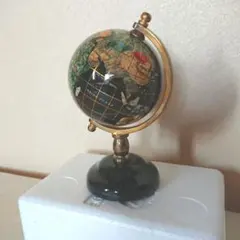 地球儀　天然石　アンティーク　パワーストーン　方位磁針付 地球儀 天然石 貴石 貝細工使用 アンティーク