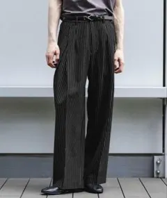 hare スラックス