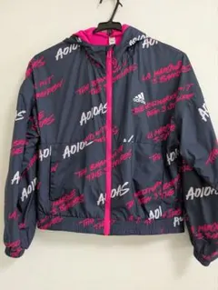 adidas ウィンドブレーカー　150