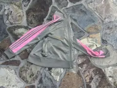 adidas トラックジャケット　灰ピンク