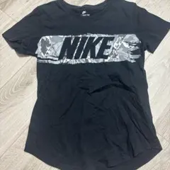 Nike ブラック Tシャツ Mサイズ