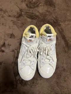 sacai × Nike Blazer Low スニーカー