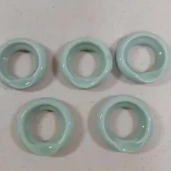 箸置き 5個セット 淡いグリーン 円形 陶器