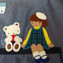 ⬛2023AW完売品刺繍トートバッグ 女の子とクマ
