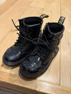 Dr. Martens キッズブーツ