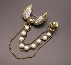 新品アンティーク調天使羽根ハートと紋章ブローチ　ピンバッジ　ピンズ