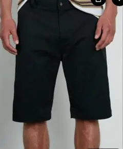 値下げ新品VOLCOM ストレッチショートパンツ ブラック　32のサムネイル