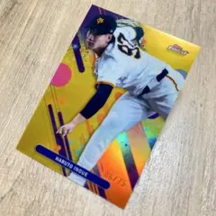 プロ野球 topps finest npb　井上温大　6/75