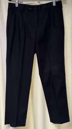 ユニクロ ドライツータックパンツ