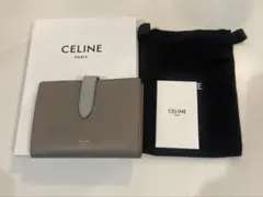 CELINE セリーヌ ストラップ ウォレット 二つ折り 財布 イタリア製のサムネイル