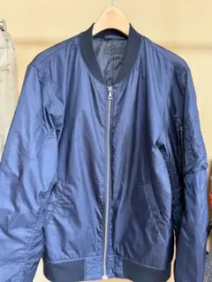 ユニクロ MA-1ジャケット