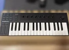 移転ID付】NI KOMPLETE KONTROL M32 デッキセーバー付属 - メルカリ