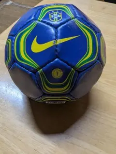 ナイキ　　ブラジル代表モデル　　　サイズ1のサムネイル