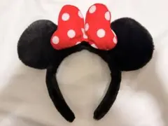 ミニーマウス カチューシャ 赤い水玉リボン