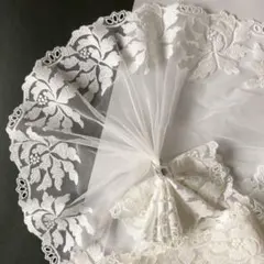 ホワイトカラーのお花刺繍両山チュールレース　ラスト1.25m　N-483