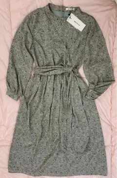 長袖ワンピース