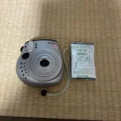 新品同様の電池室】チェキ instax mini 20 動作確認済 完動品 - メルカリ