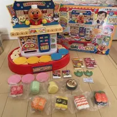 お皿を入れてルーレット♪にぎって！アンパンマン回転ずしDX