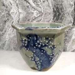 瀬戸焼 尾張焼 青磁染付梅図 六角盆栽鉢三脚 時代物 時代鉢 骨董品