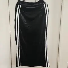 未使用　黒 サイドストライプ タイトスカート