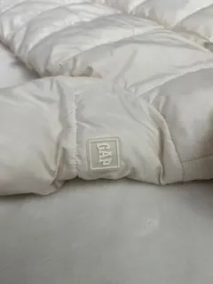 Baby GAPフード付きアウターアイボリー