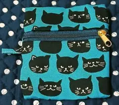 ハンドメイド　黒猫デザイン ポーチ 青