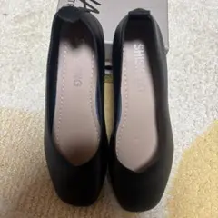 フラットシューズ 2.5cmヒール 【サイズS】黒色