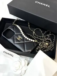 CHANELシャネル フォンケースiPhone15pro
