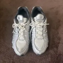 Nike Shox シルバー