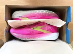 新品未使用 BROOKS ハイペリオンマックス 26.0cm ピンク ブルックス
