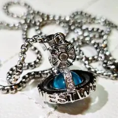 【ブルー】Vivienne Westwood ペイズリーオーブ ネックレス