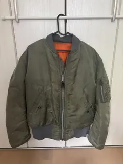 アルファインダストリーズma1ジャケットSサイズ