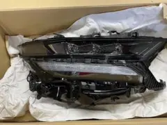 極美品/破損キズなし/低走行 ノートオーラ E13 FE13 純正左ヘッド